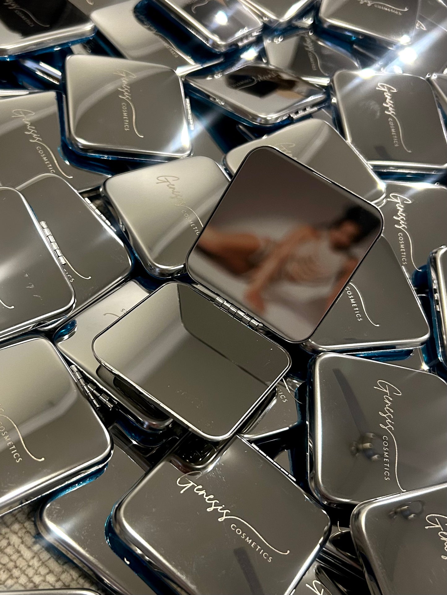 Mini Reflective Compact Mirror